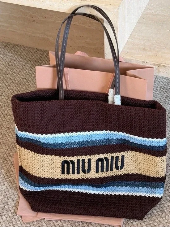 MiuMiu woven bag - Picture 1 of 8